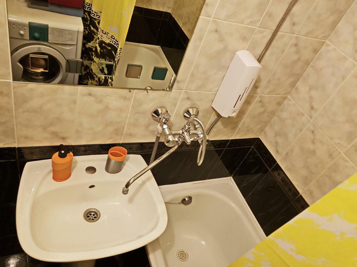 Apartlux Apartment